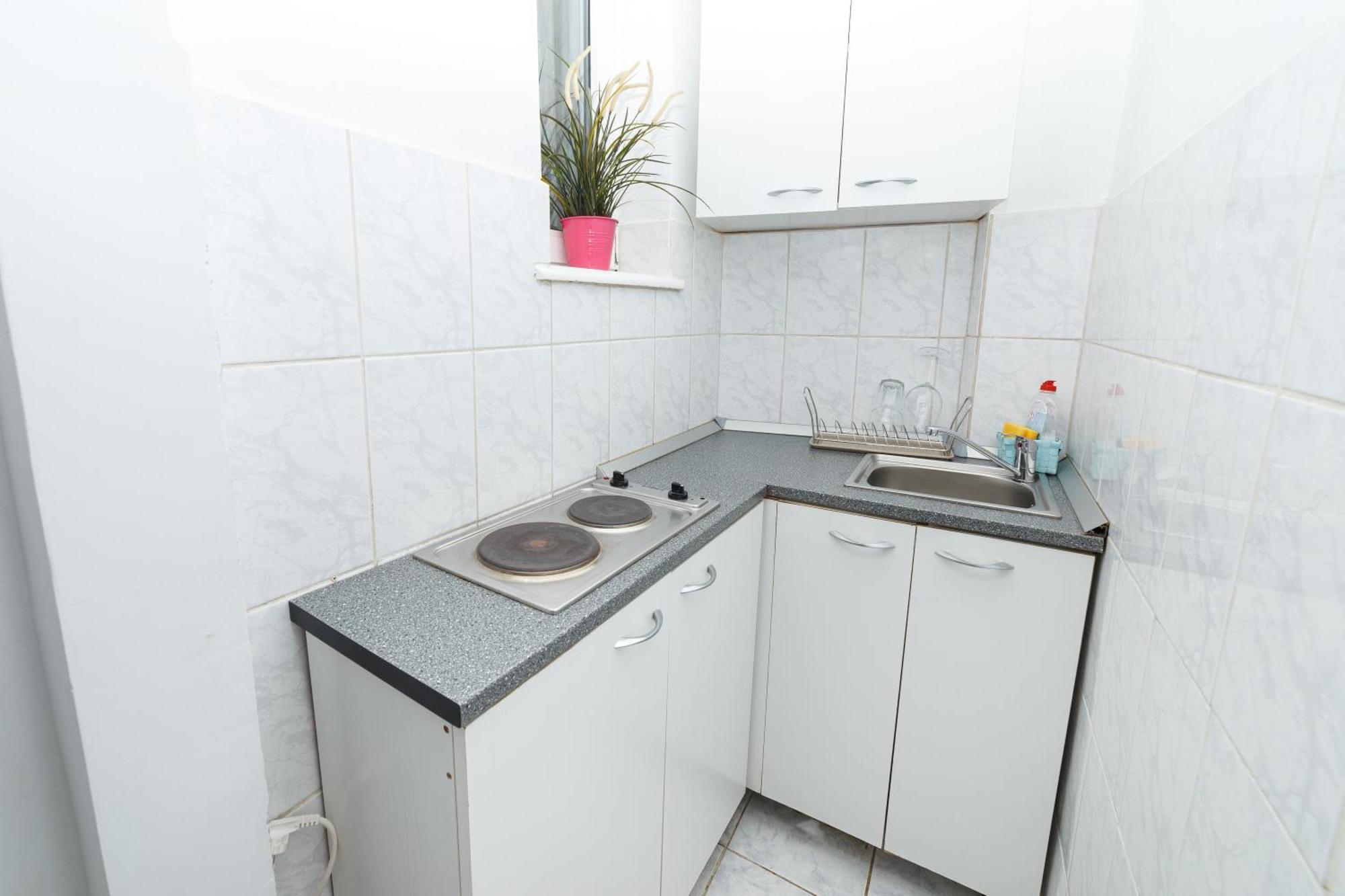 Color Apartments Blanari Street ブカレスト エクステリア 写真